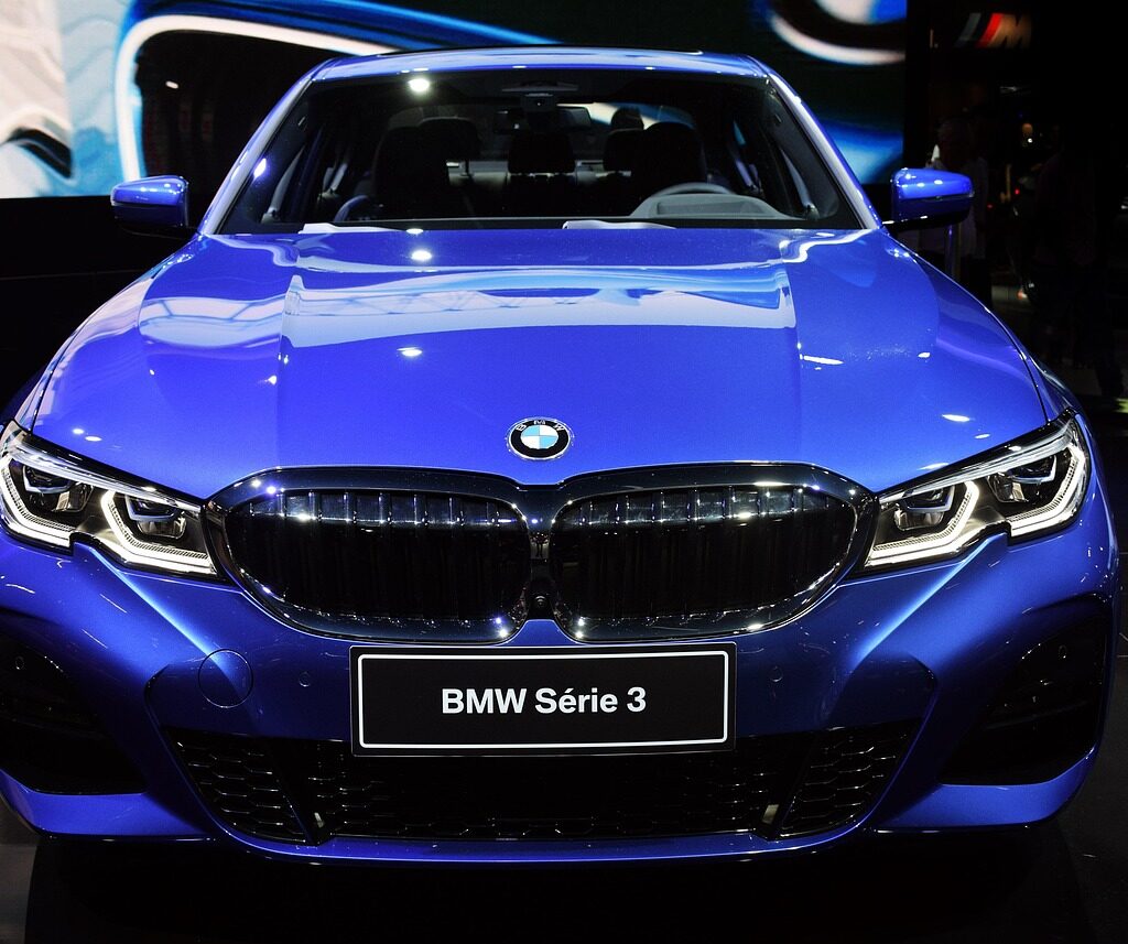 vehicle-4036170_1280